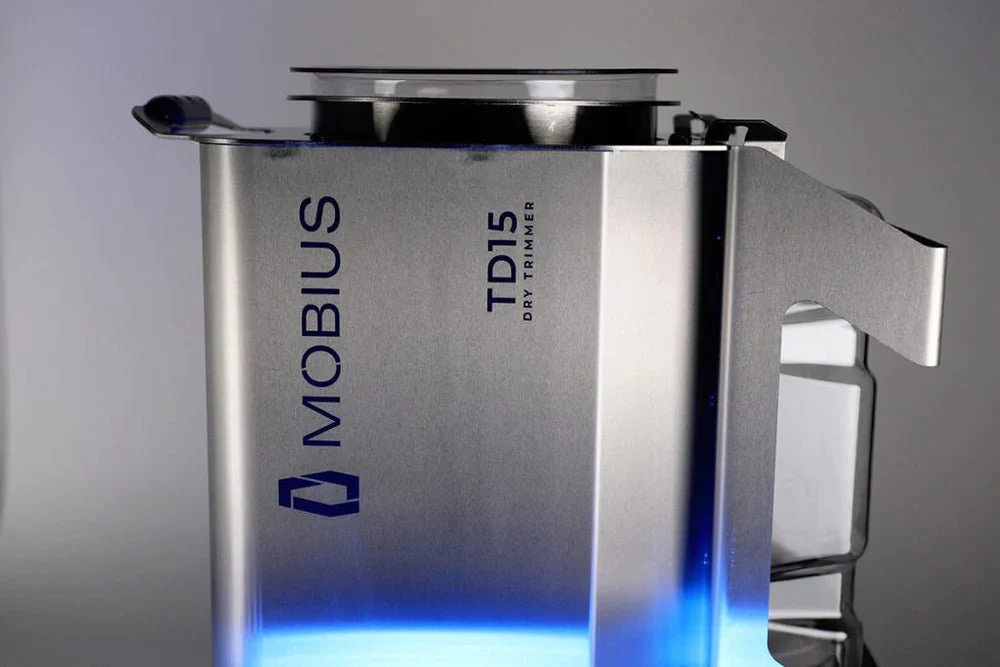 Mobius TD15 Dry Bud Trimming Machine - Image 3
