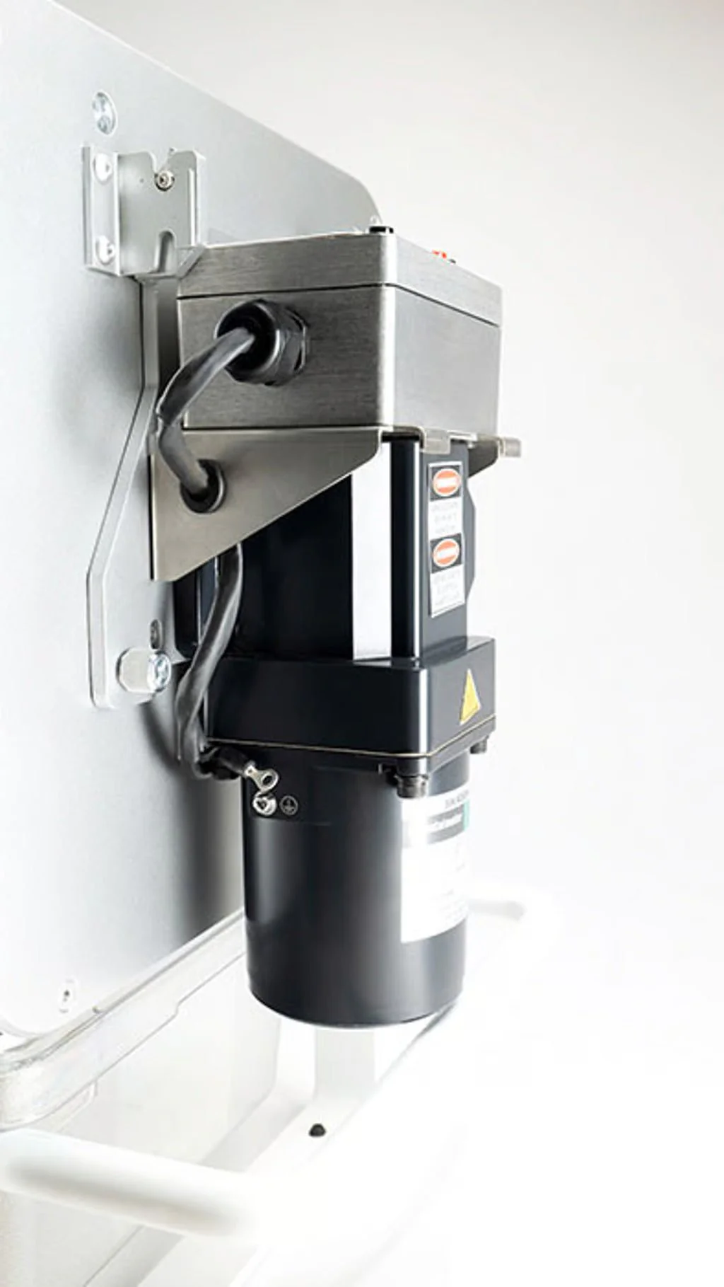 Twister Technologies Batchone Go Dry Trimming Machine (On SALE until May 31) - Image 7